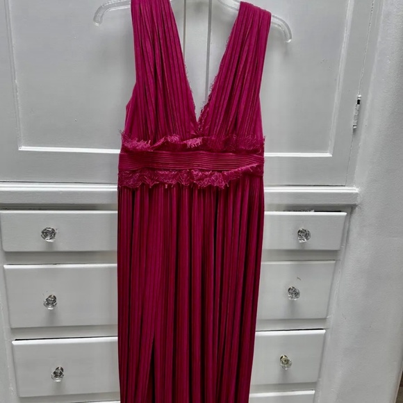 NWT Asos Maternity Evening Gown. Size US 6 - Picture 1 of 7